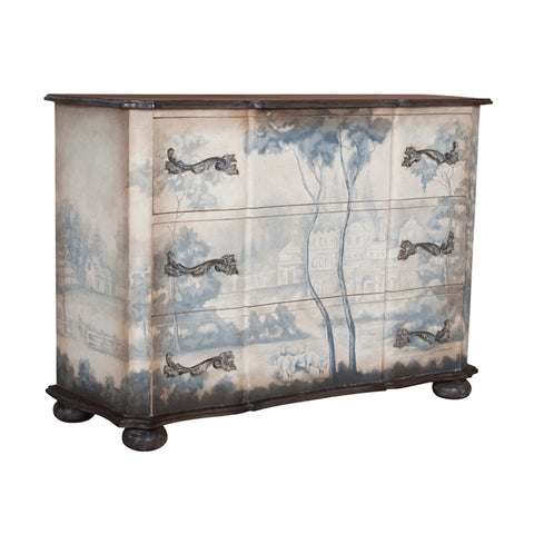 Duchess Chest