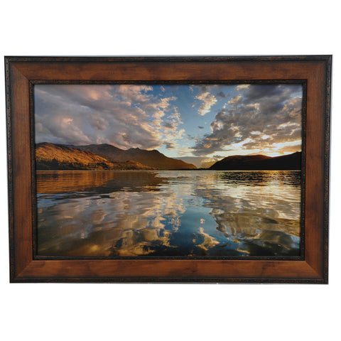 Crestview SUNSET OVER LAKE CVA3245