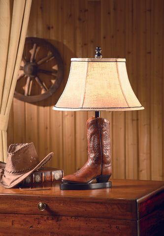 Crestview Stetson Table Lamp CVAQP382