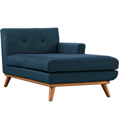 Engage Right-Arm Chaise