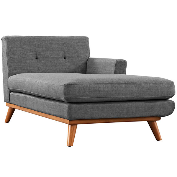 Engage Right-Arm Chaise