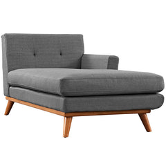 Engage Right-Arm Chaise